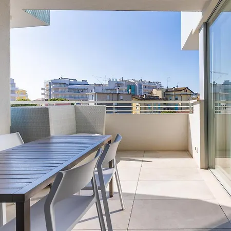 Apartment Dolcepodium Con Piscina Lido di Jesolo